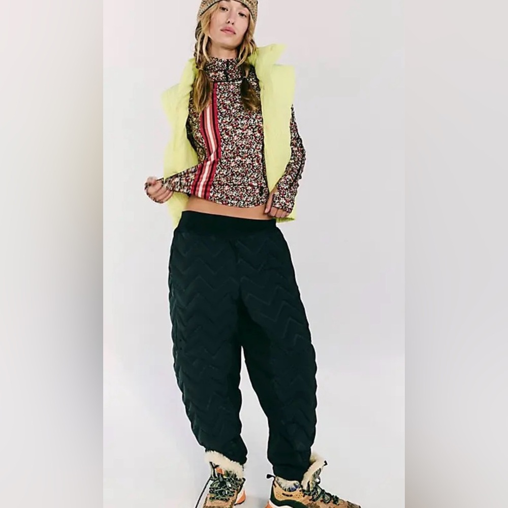 Free People 🏂⛷️Gettin Lost Packable Jogger Pants $238 XS  NWT
